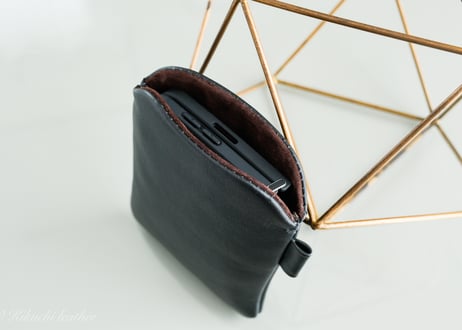 《WATERPROOF LEATHER》本革レザースリーブケース for iPhone Duo（iPhone Duo対応）スマホケース　ブラック
