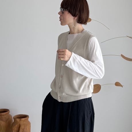 V-NECK KNIT VEST / GRAGE