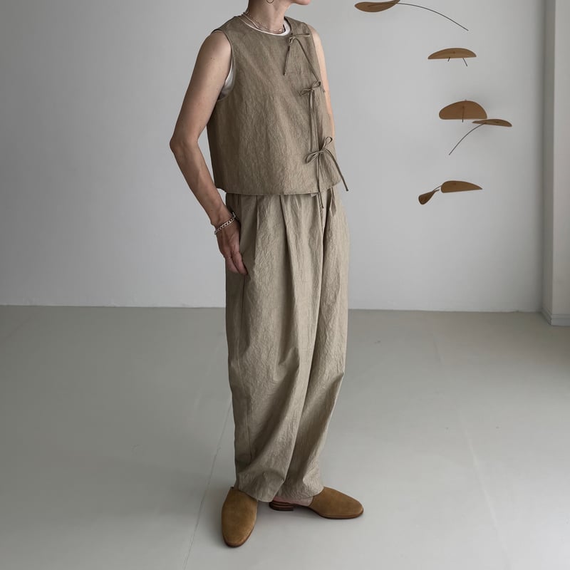 ENVY VEST / CAMEL BEIGE | ARGUE