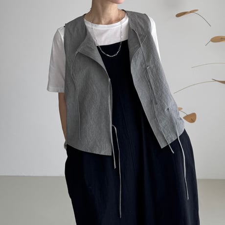 ENVY VEST / GRAY KHAKI