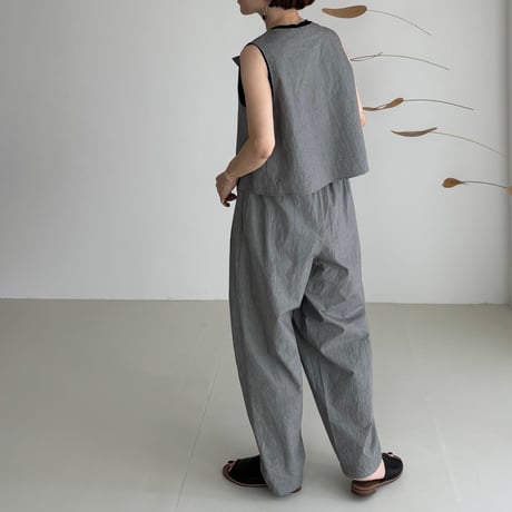 ENVY VEST / GRAY KHAKI