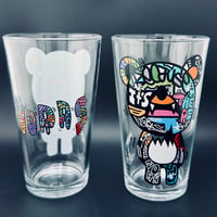 NO LAND BEAR PintGlass