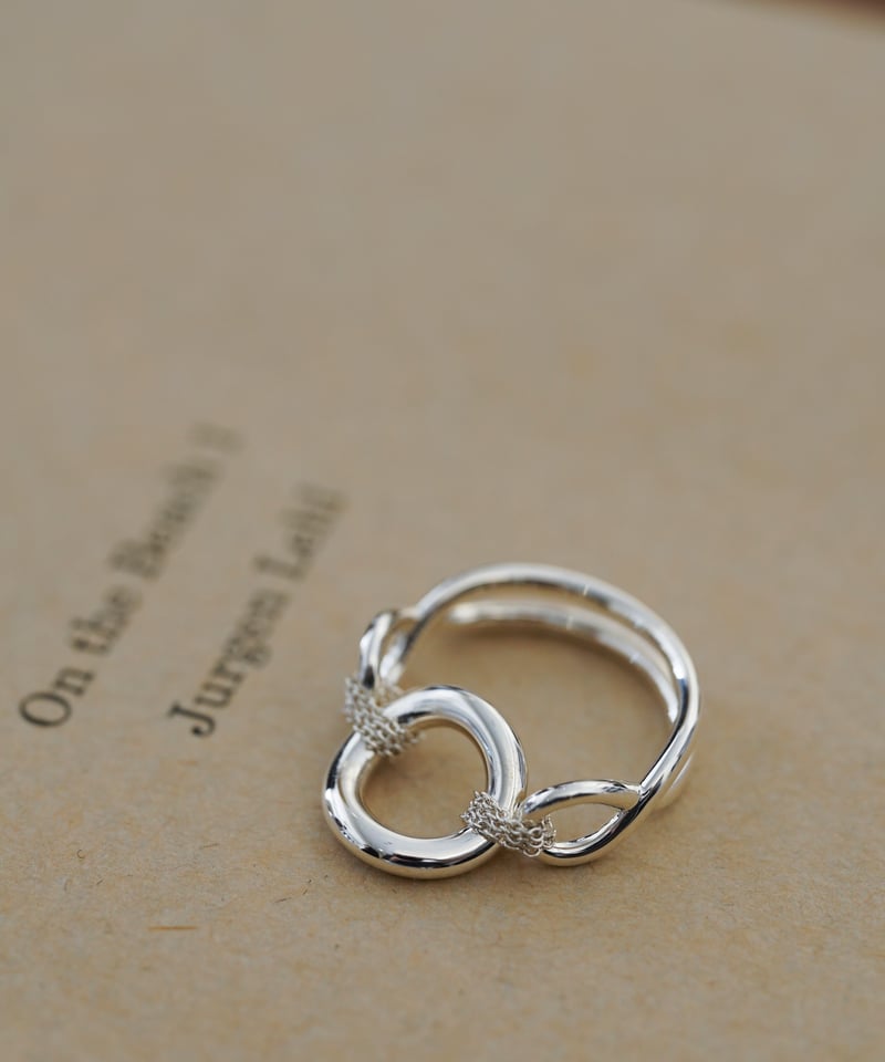 OX JEWELRy Signature “O” Link Silver Ring | MB