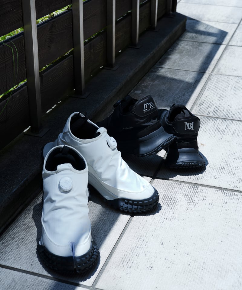 ORIGINAL TABI MOC MID SNEAKER by CMF OUTDOOR GA