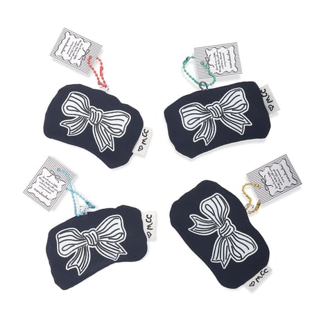 Little Doodle Bag Charm_Ribbon