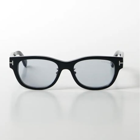 TOM FORD 　トムフォード　TF1392-D 05A