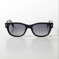 TOM FORD 　トムフォード　TF1392-D 01B
