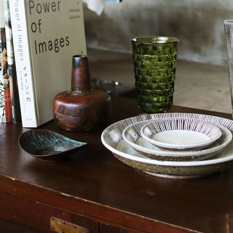 波佐見焼 サビ十草 大皿〈新品〉