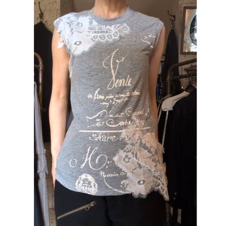 Share Spirit・French Letter Print・SHR ・トップス
