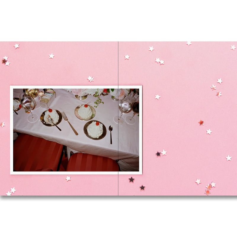 ご予約》THE IMPORTANT FLOWERS PLANNER 2027 by Sofi
