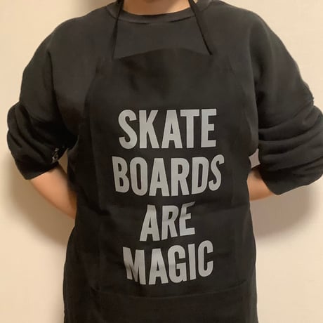 [🌟新発売] ADULT APRON  ”SKATE BOADS ARE MAGIC“ BLACK COLOR ※GREYロゴ