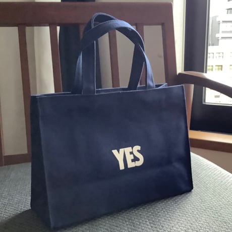 [🌟新発売] NEW XーSMALL MARKET  BAG ”YES” (DARK NAVY   COLOR)※内側にポケットがございます。