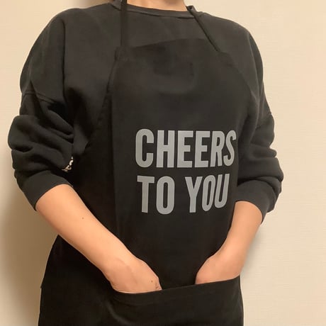 ADULT APRON  ”CHEERS TO  YOU“ BLACK COLOR ※GREYロゴ