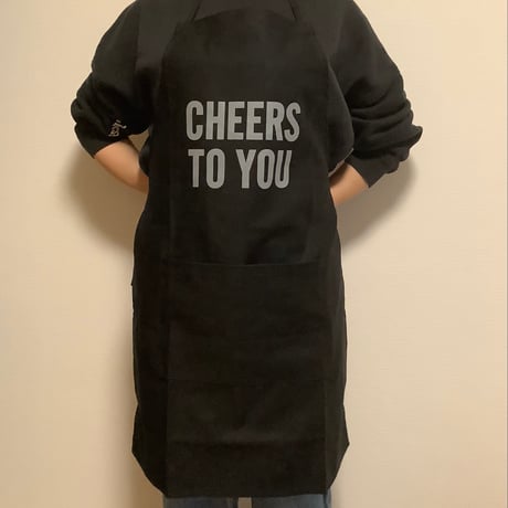 ADULT APRON  ”CHEERS TO  YOU“ BLACK COLOR ※GREYロゴ