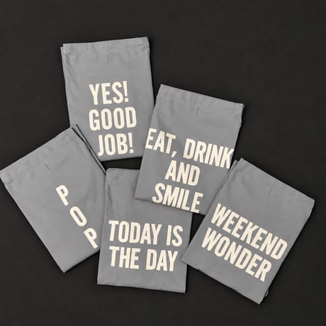 [🌟新発売　]ADULT  APRON ”EAT、DRINK AND SMILE“ APRON (生成りロゴ)GREY COLOR
