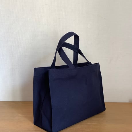 [🌟新発売] NEW XーSMALL MARKET  BAG ”YES” (DARK NAVY   COLOR)※内側にポケットがございます。