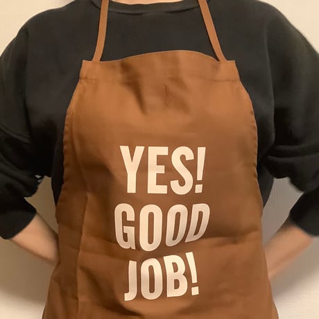 ADULT APRON  “YES！ GOOD JOB！” ※生成りロゴ　“BROWN COLOR