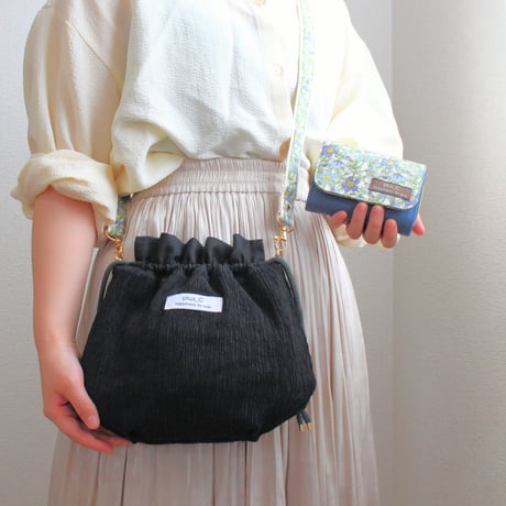 展示品【オーダー会ありがとうございました！】 花柄折りたたみ財布+おもち巾着セット