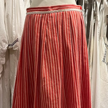 skirt 24[AR592]