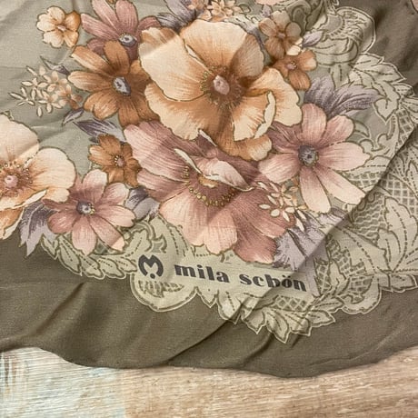scarf 196[ge542]