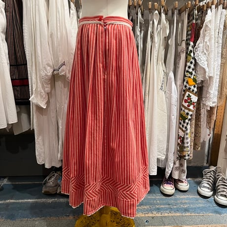 skirt 24[AR592]