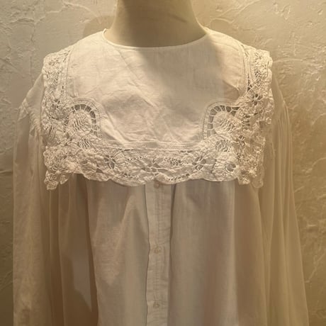 antique 208[FA252]