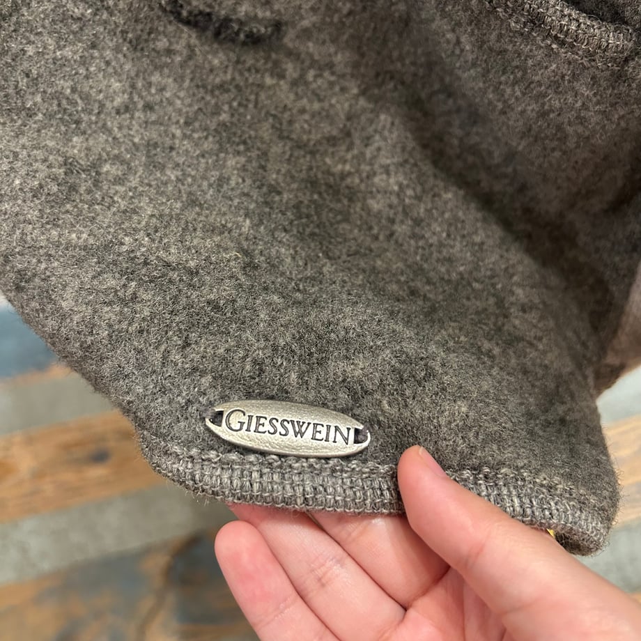 6adbe6f083f37c4965e3bd8c