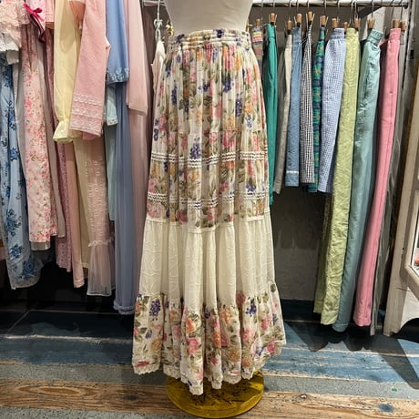 skirt 933[na481]