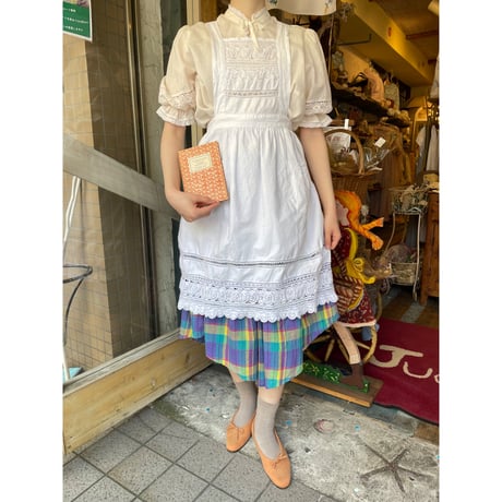 apron 712[AR588]