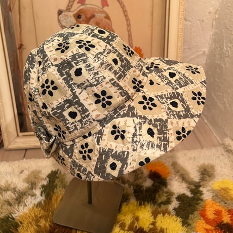 hat 238[na599]
