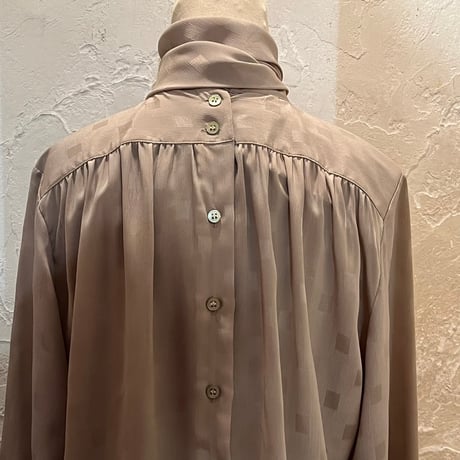 tops 949[na972]