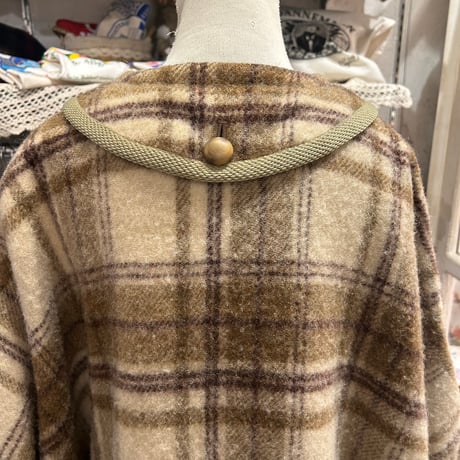 outer 912[AR614]