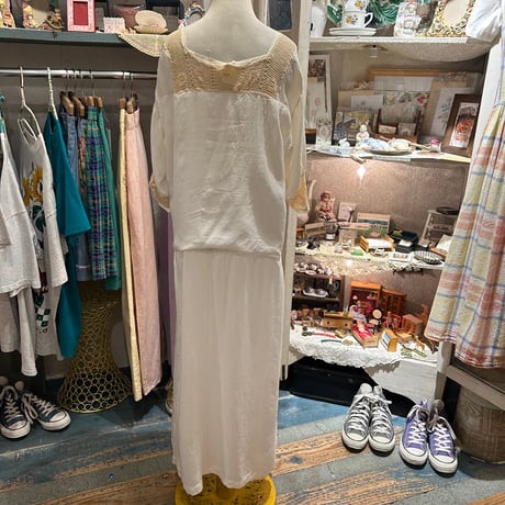 antique 186[FA234]