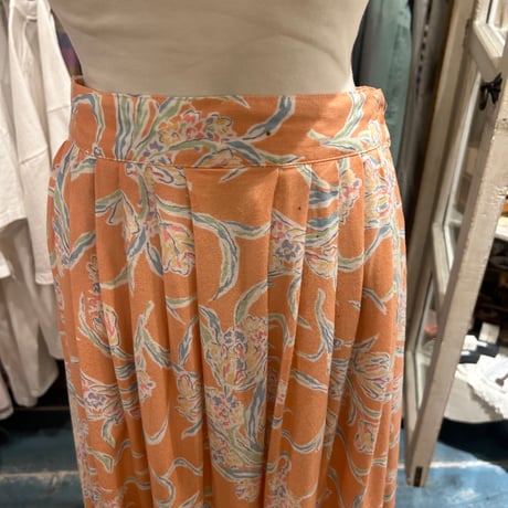 skirt 931[na477]