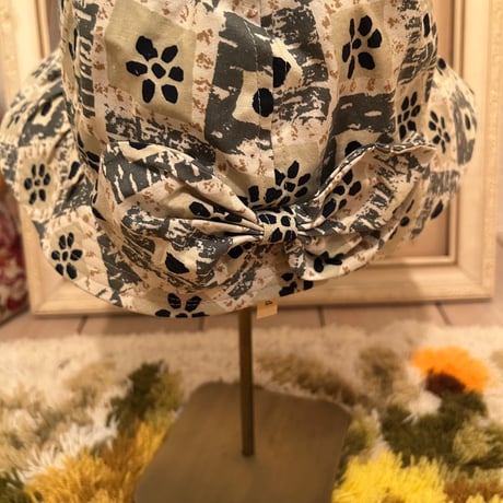hat 238[na599]