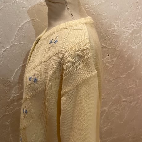 knit 833[na797]