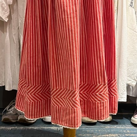 skirt 24[AR592]
