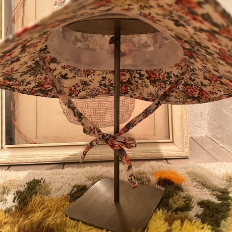 hat 235[na588]