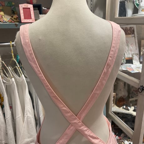 apron 715[na611]