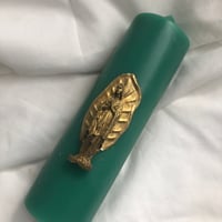 maria hand candle