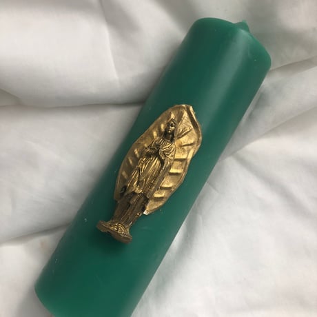 maria hand candle