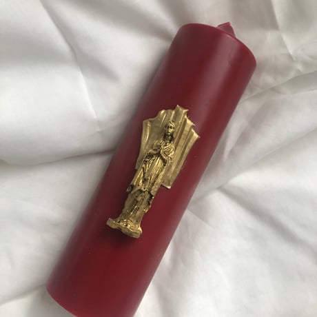 maria hand candle