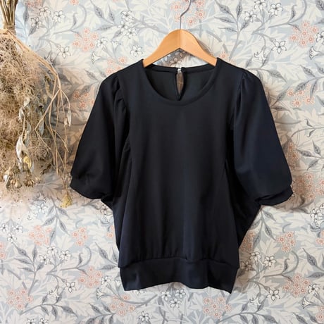 カットソー［black］
