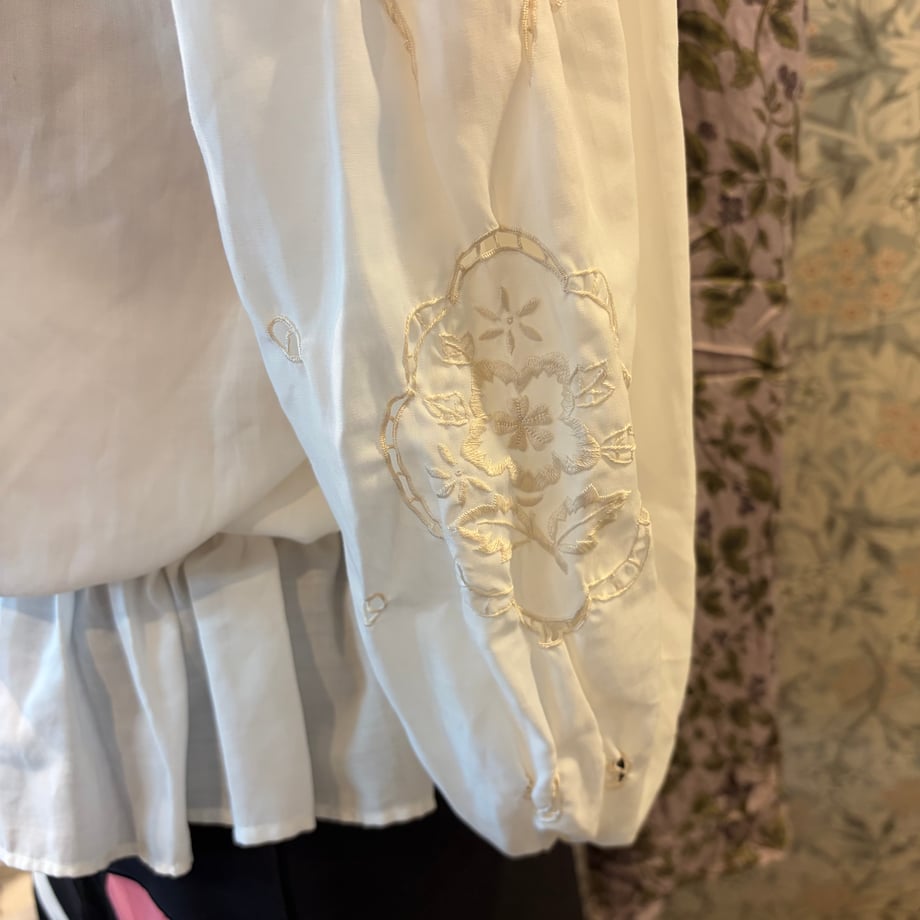 6a64c1853e183eddc8d99d3a