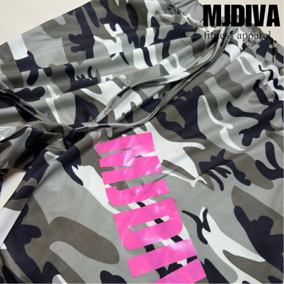 MJDIVA）ストレッチカモフラカプリパンツ | フィットネスウェア