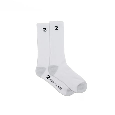 2 RISER PADS 2 SOCKS WHITE