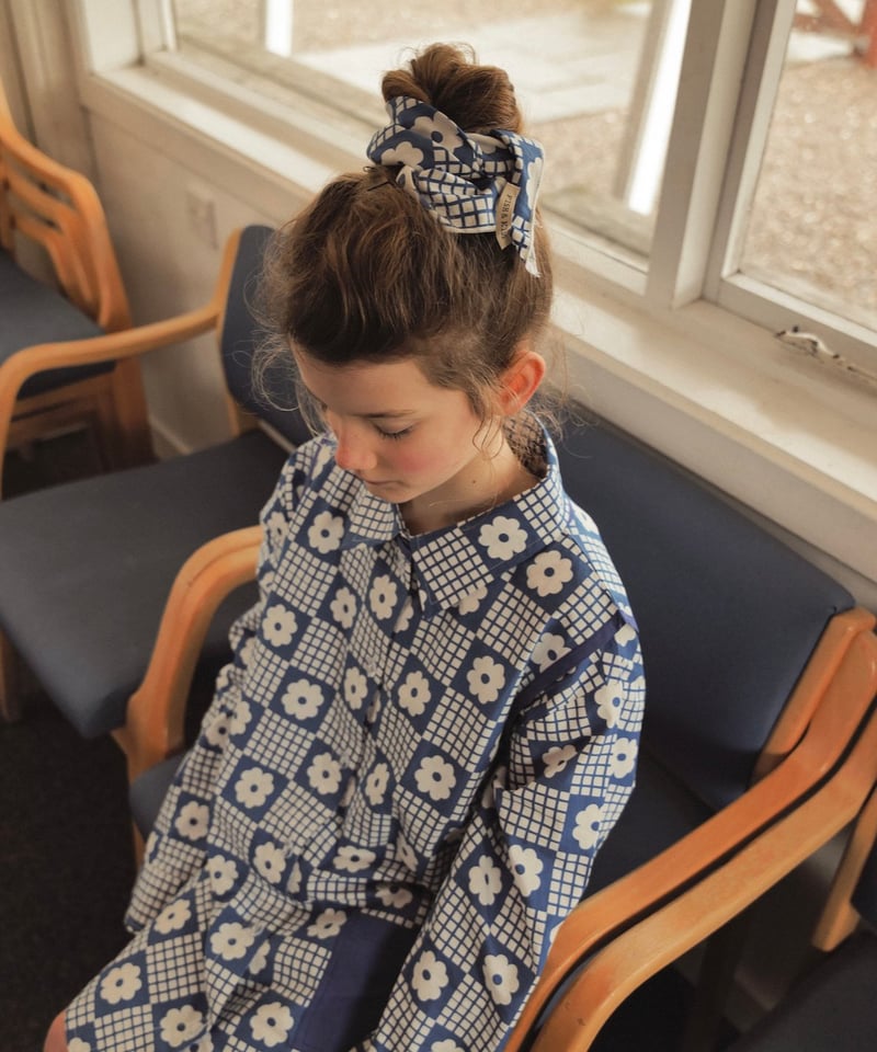 FISH & KIDS / NAVY FLOWERS RETRO SHIRT | in the