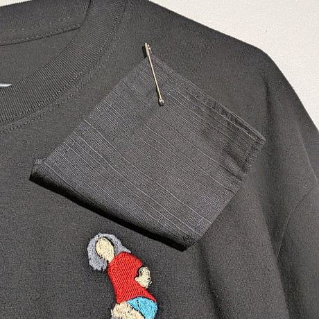 fitting room刺繍tee