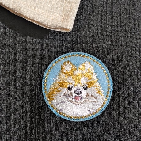 にっこりポメ国家主席肖像画刺繍セットアップ