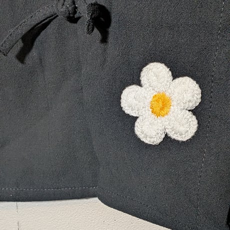 フラワー刺繍チャイナシャツ